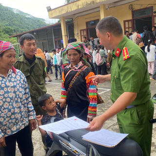 <a href="/tin-tuc-su-kien/thong-tin-an-ninh-trat-tu" title="Thông tin an ninh, trật tự" rel="dofollow">An ninh - Quốc phòng</a>