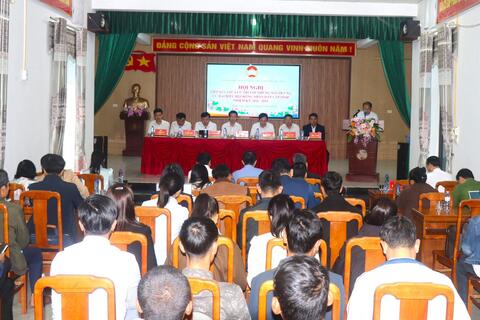 Hội nghị tiếp xúc cử tri với những người ứng cử đại biểu HĐND cấp tỉnh nhiệm kỳ 2026-2031 - Đơn vị bầu cử số 11  Gồm các xã: Lê Lợi, Nậm Hàng, Hua Bum, Mường Mô, Bum Nưa.