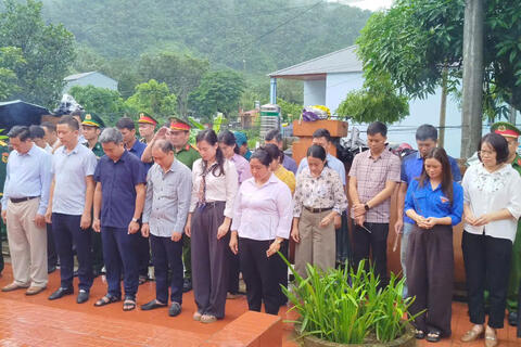 Bum Nưa tổ chức Lễ dâng hương tưởng niệm nhân dịp Kỷ niệm 79 năm Ngày Thương binh - Liệt sĩ (27/7/1947 - 27/7/2026)