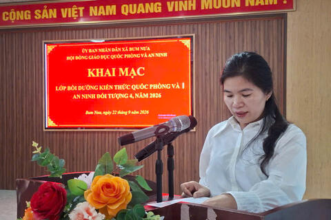XÃ BUM NƯA KHAI MẠC LỚP BỒI DƯỠNG KIẾN THỨC QUỐC PHÒNG VÀ AN NINH ĐỐI TƯỢNG 4 NĂM 2026